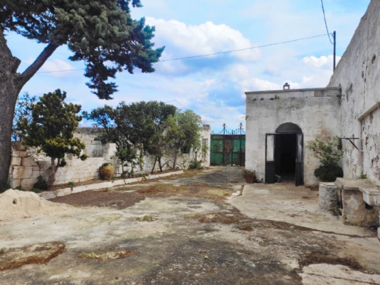 (Cod. Immobile: 2004650) Masseria La Storica - Tipologia: Masseria/Tenuta a Ostuni (Brindisi) Puglia