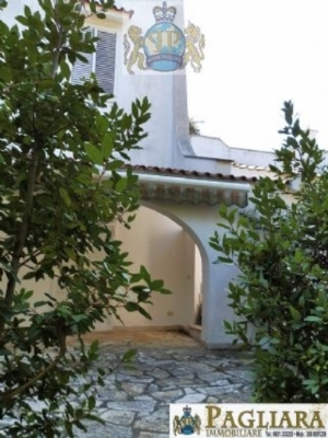 (Cod. Immobile: 1184) - Tipologia: Villa a Ostuni (Brindisi) Puglia